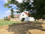 Resthof mit Ausbaupotential - Schrägansicht